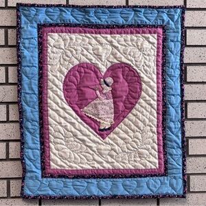 Vintage 80s Handcrafted Sunbonnet Sue Quilted Wall Hanging Hand Stitched